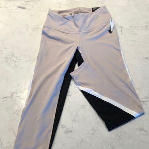 Victoria’s Secret Workout Leggings